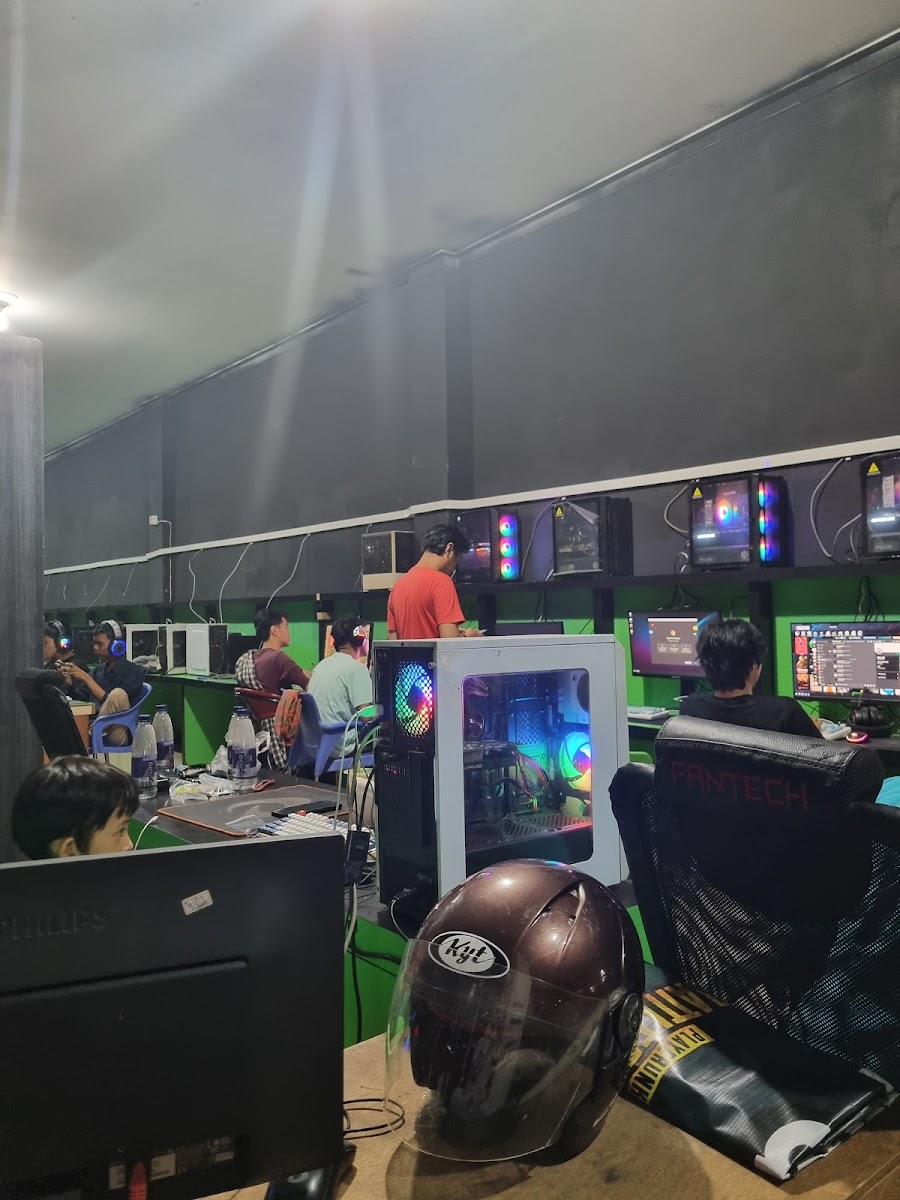 9 Point Net Esport Arena