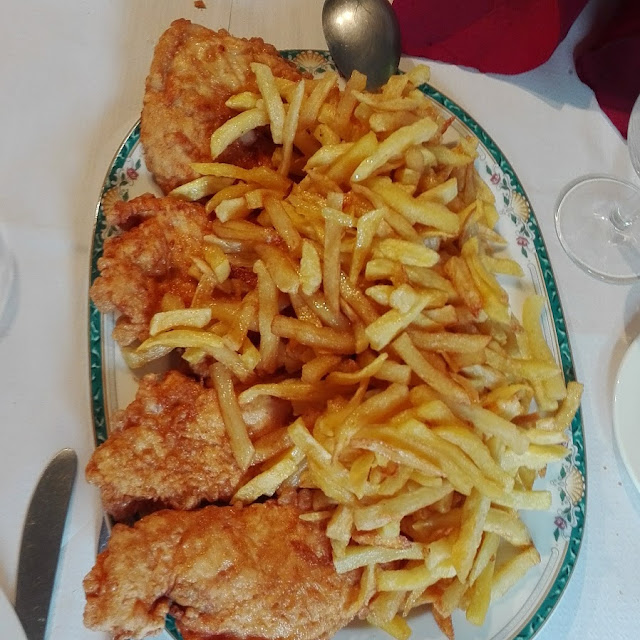Cachopo de Pollo Con Jamón Y Queso
