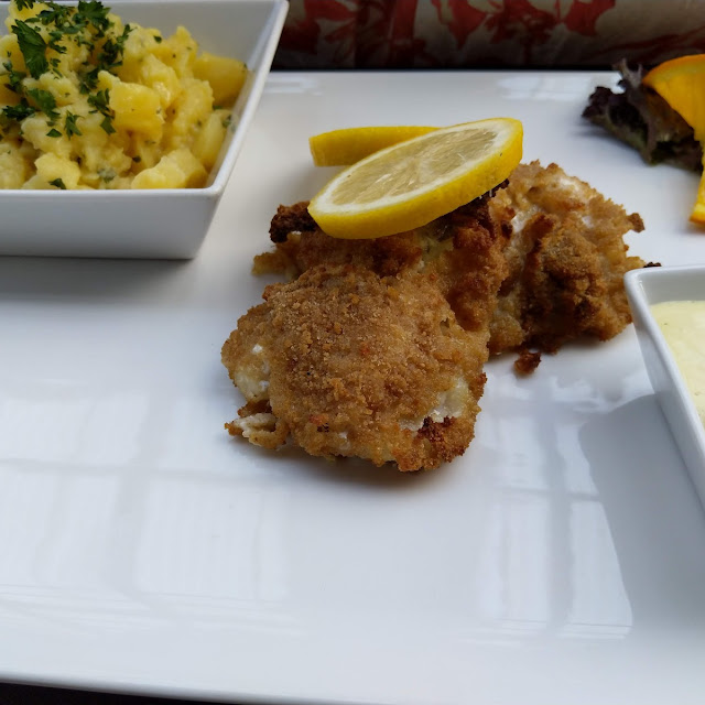 Backfisch Mit Kartoffelsalat Und Remoulade