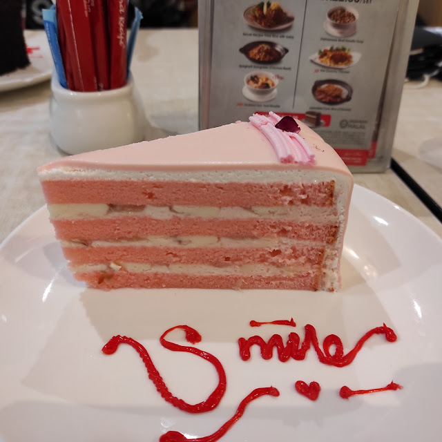 Rose Lychee Cake Slice