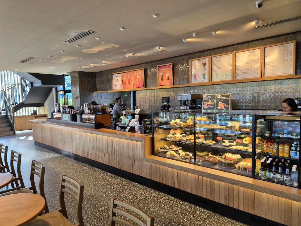 Starbucks Olivarez Plaza, Brgy. Milagrosa, Calamba Laguna