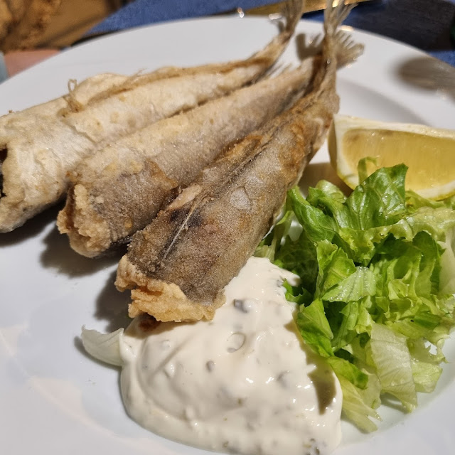 Frigani Moli Od Susida Ribara S Tartarskim Umakom Kućne Radinosti I Fažolom À La Dalmacija