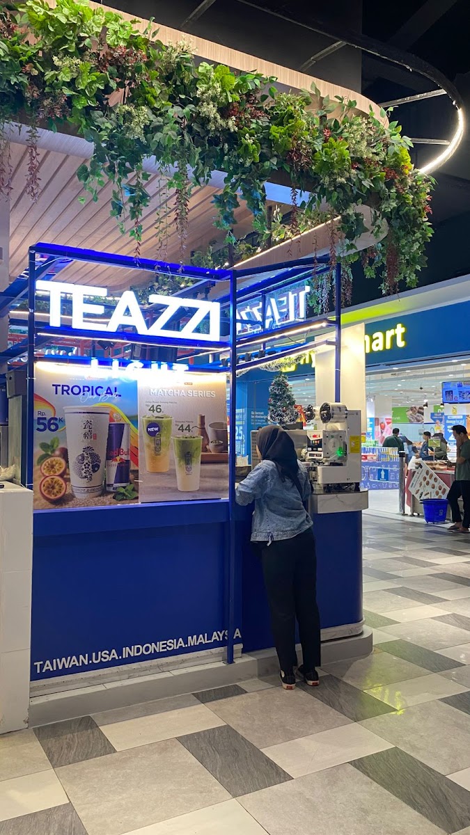 Teazzi Pakuwon Solo Baru