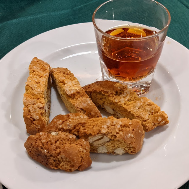 Cantucci E Vin Santo