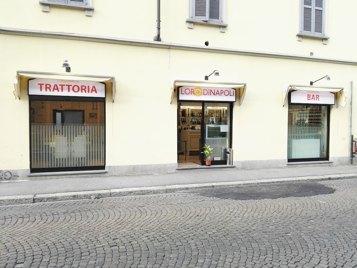Trattoria Loro Di Napoli