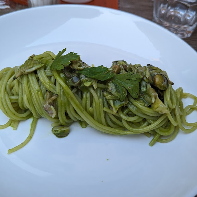 Spaghetti Arselle Bocconi Di Mare Erbe Spontanee