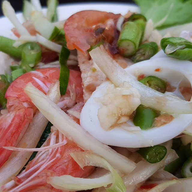 Kerabu Seafood
