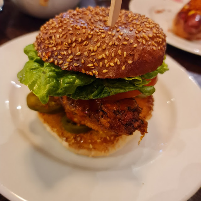 Angry Bird Burger