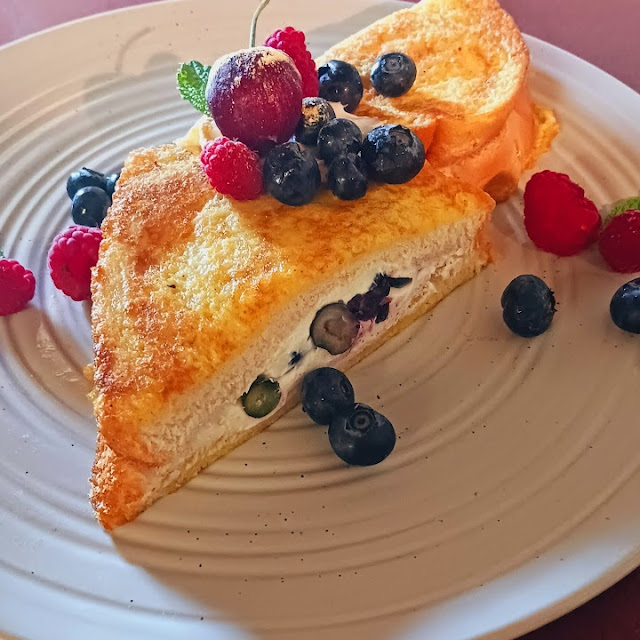 Blueberry Stuffed French Toast