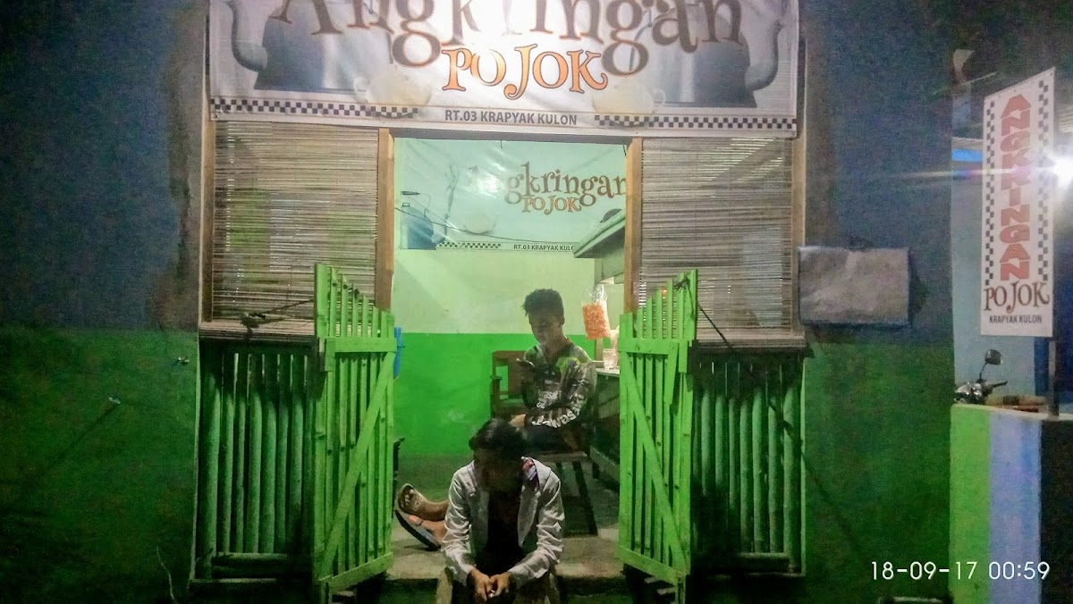 Angkringan Pojok