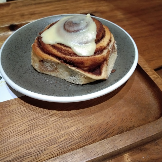 Cinnamon Roll