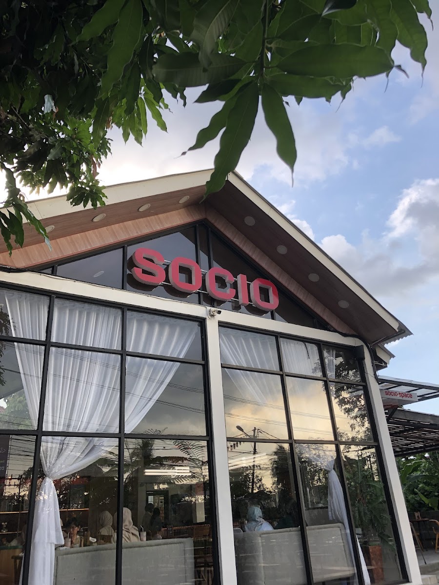 Socio Space