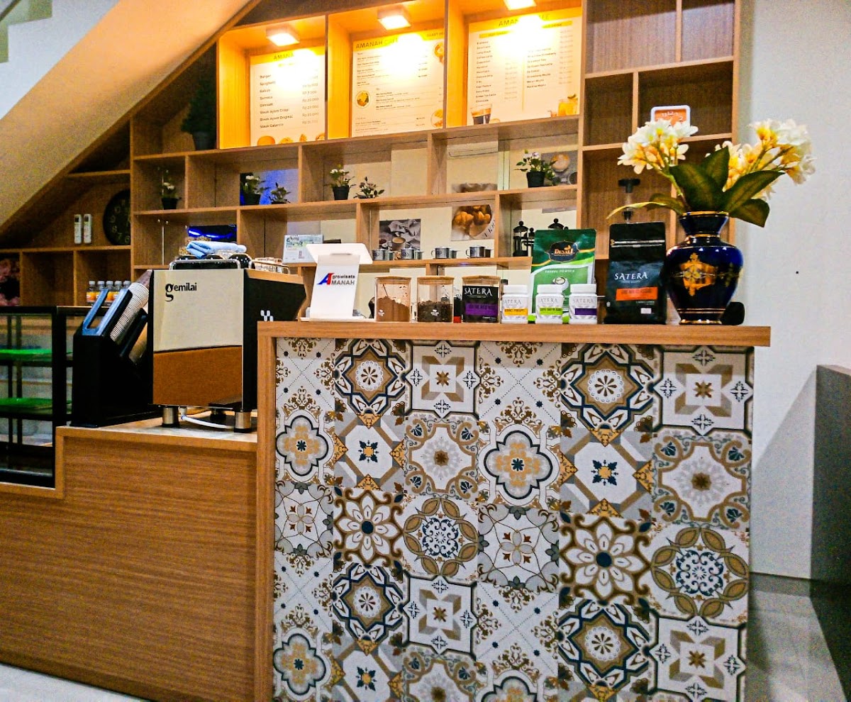 Amanah Cafe & Catering