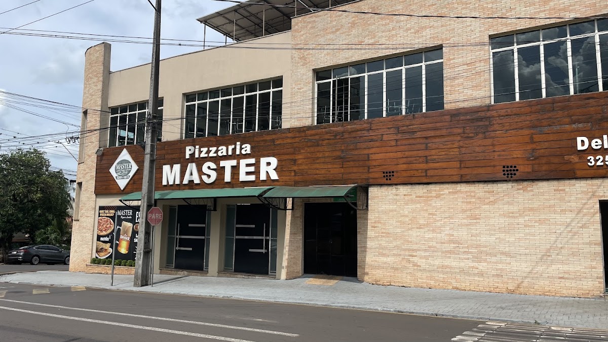 MASTER PIZZAS E LANCHES