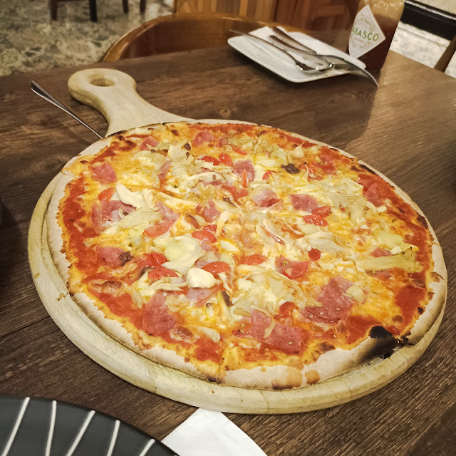 Margherita Pizza
