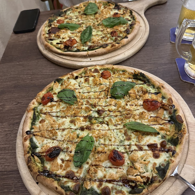 Bruschetta Chicken Pizza