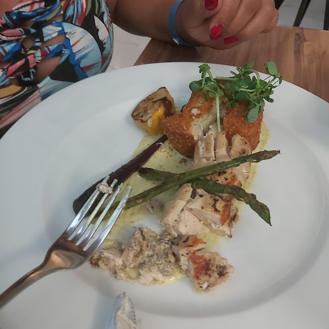 Pechuga de Pollo Rellena