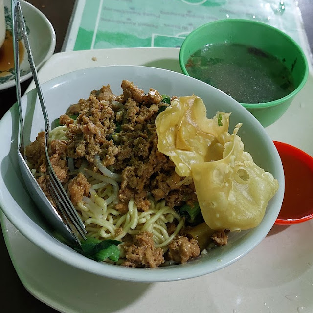 Mie Ayam Pangsit