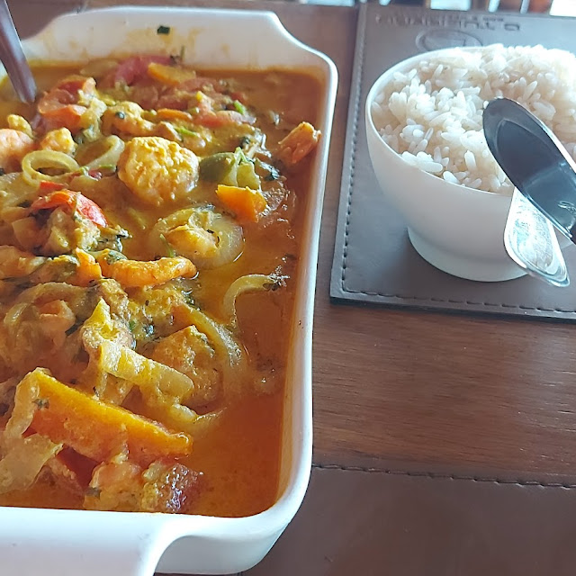 Peixe Posta Meça ao Molho de Camarão