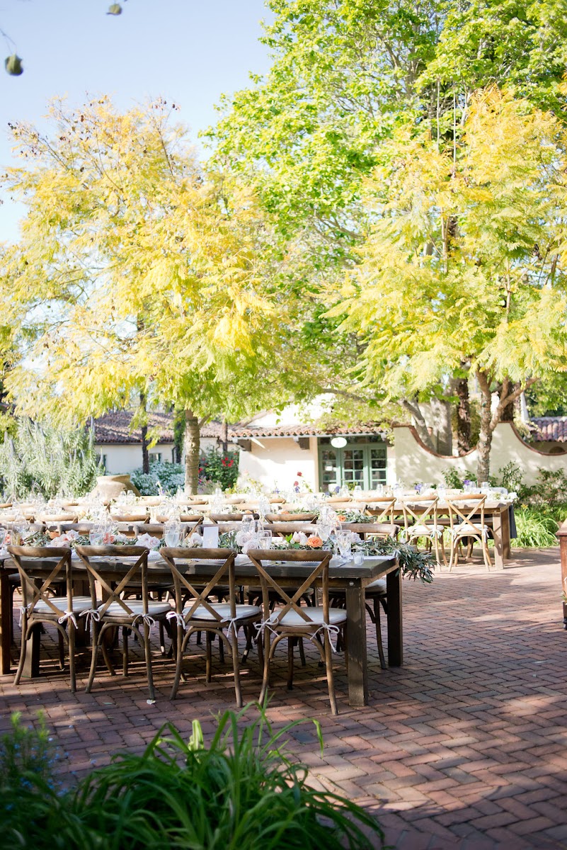 Cafe Wisteria