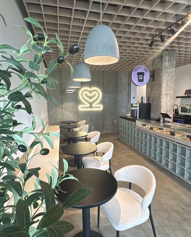 Twenty Two Cafe