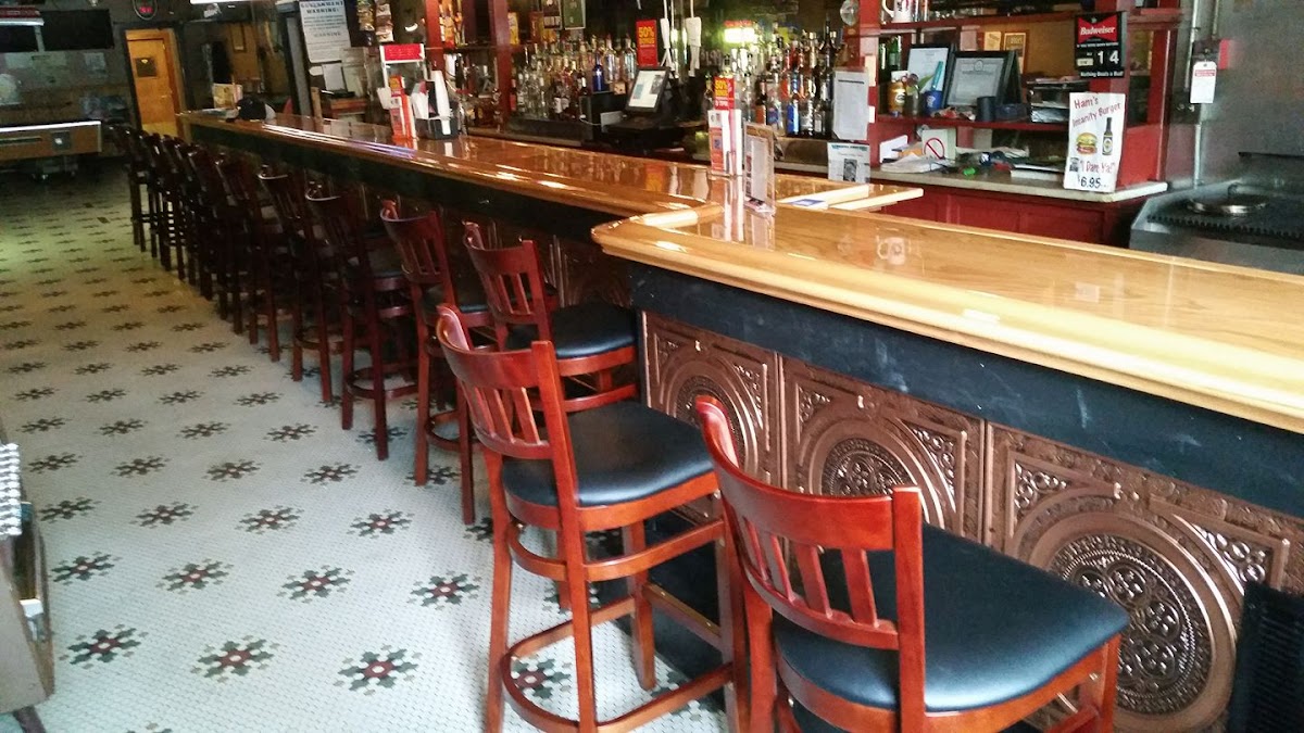 Lock 29 Tavern
