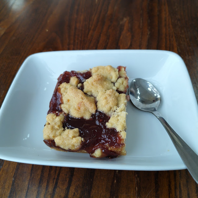 Jam Slice