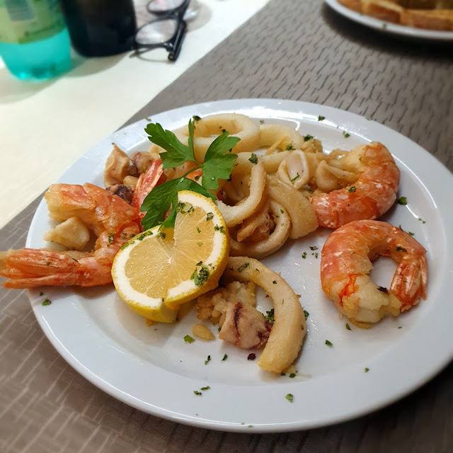 Calamari and Prawns Main Course