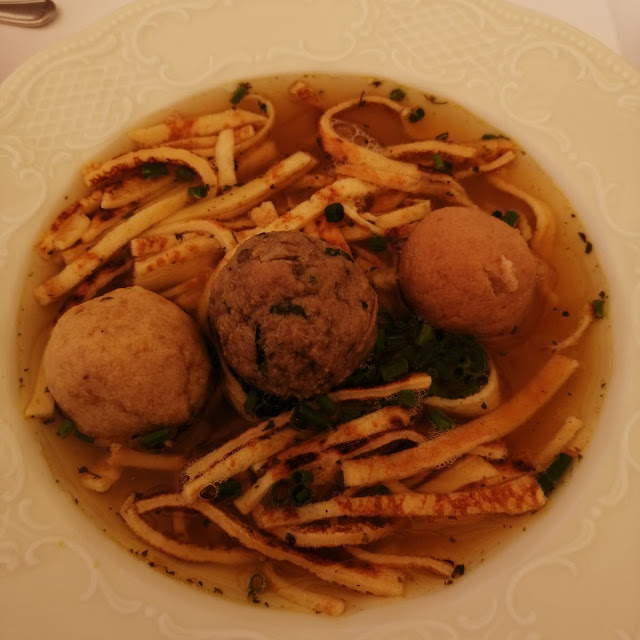 Hochzeitssuppe