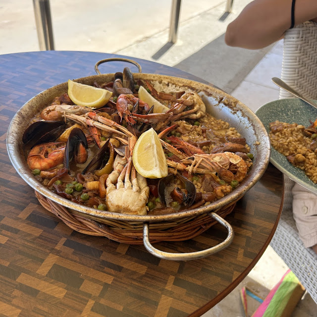 Paella Mariscada