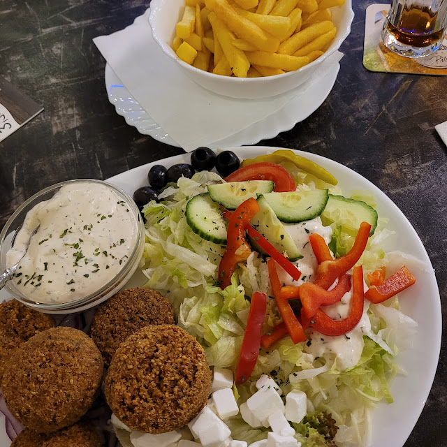 Falafel Teller