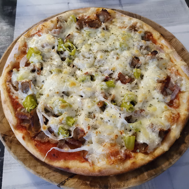 Döner Pizza