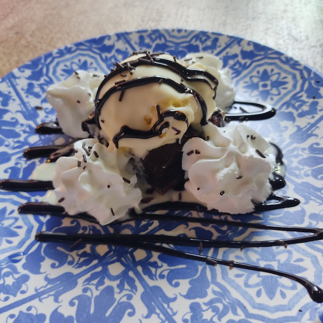 Brownie Con Helado