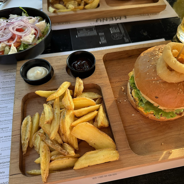 Angus Beef Burger