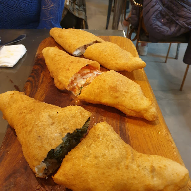 Pizza Fritta Del Percorso La Masardona È