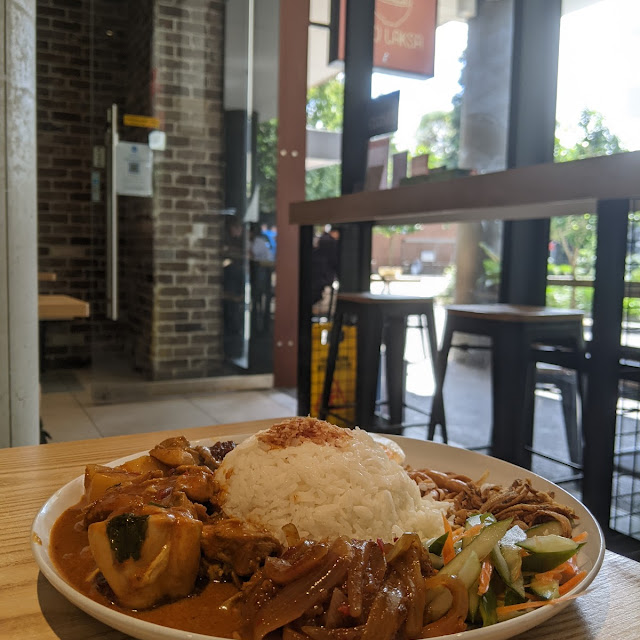 Nasi Lemak with Curry Chicken