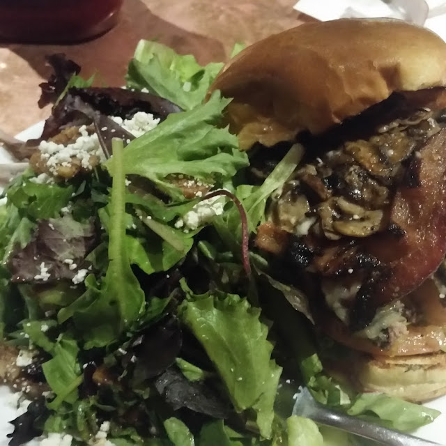 Bacon Mushroom Burger