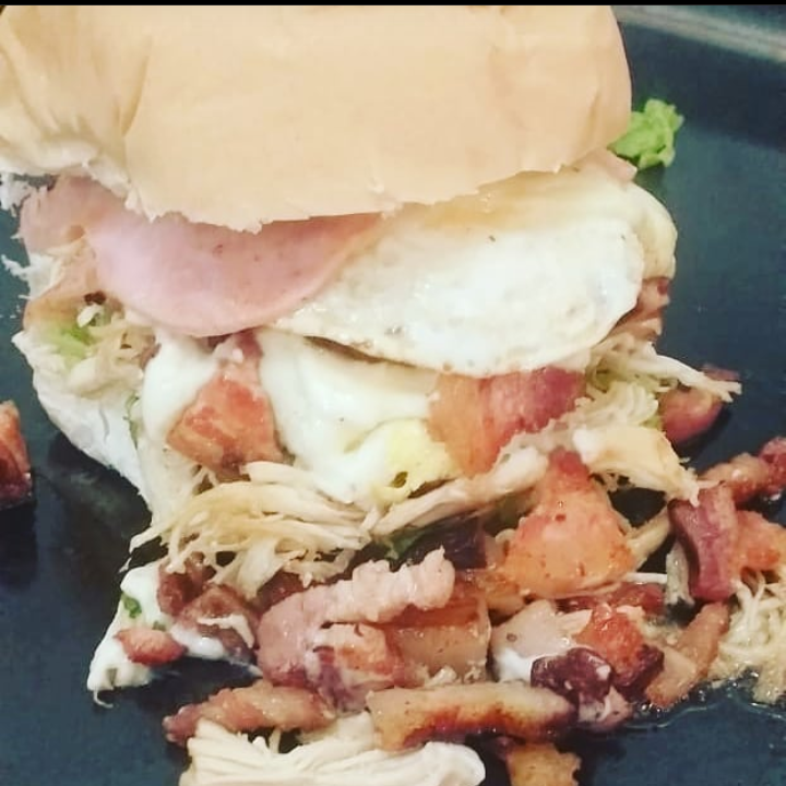 Caieiras Lanches