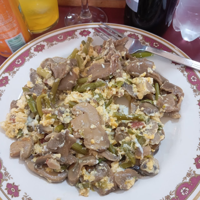 Revuelto de Setas Y Champiñones
