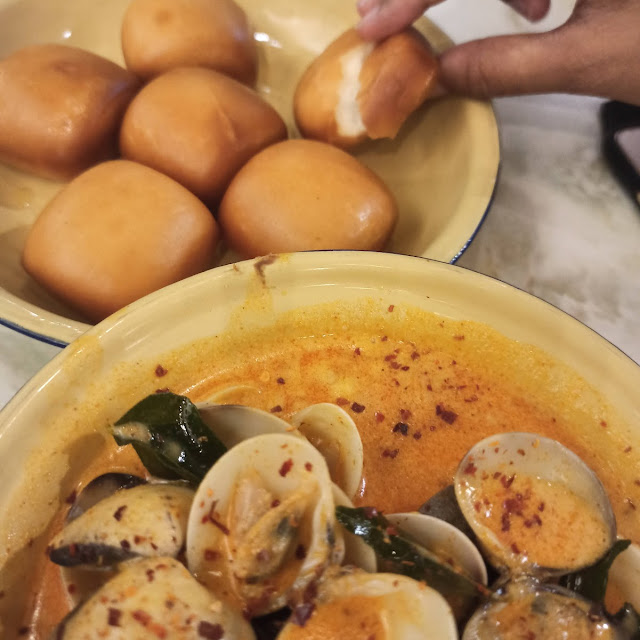 Mantau Clams