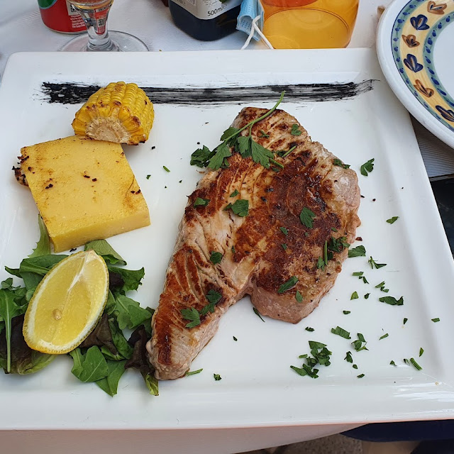 Tuna Steak