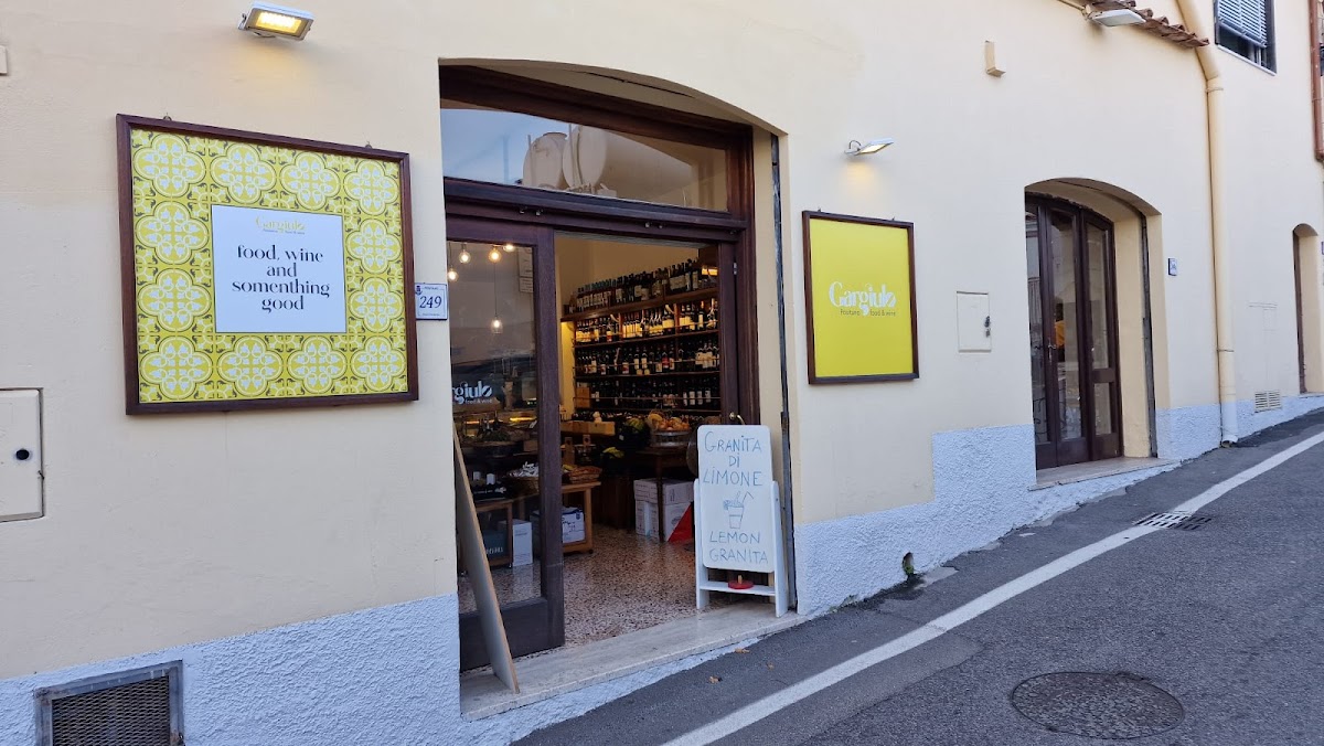 Gargiulo Bread and Wine