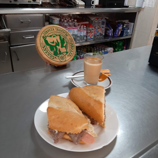 Pepito Especial Con Cortado Largo