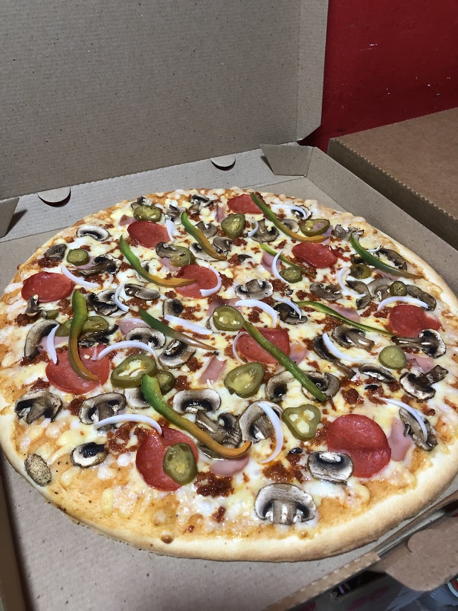 Deli pizzas