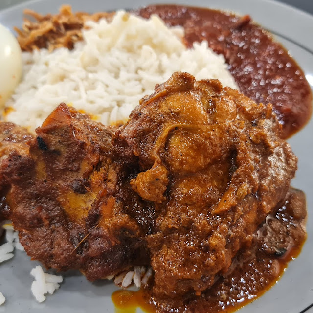 Nasi Lemak Ayam Geprek