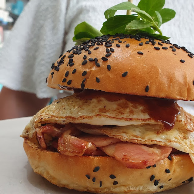Bacon & Egg Roll with Free Coffee