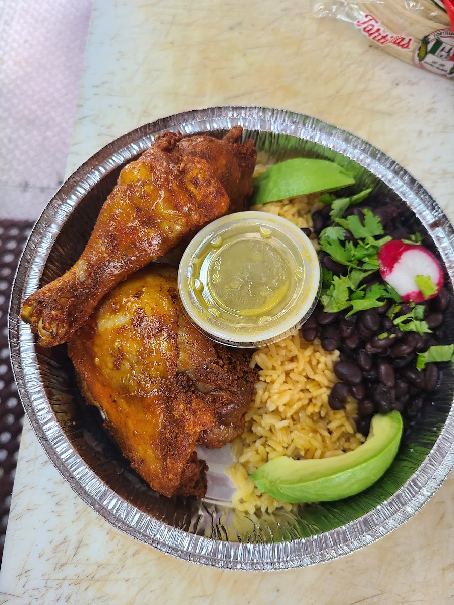 Mi Cabañita Salvadoreña Food Truck