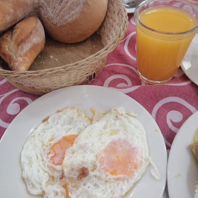 Chilaquiles Con Huevo