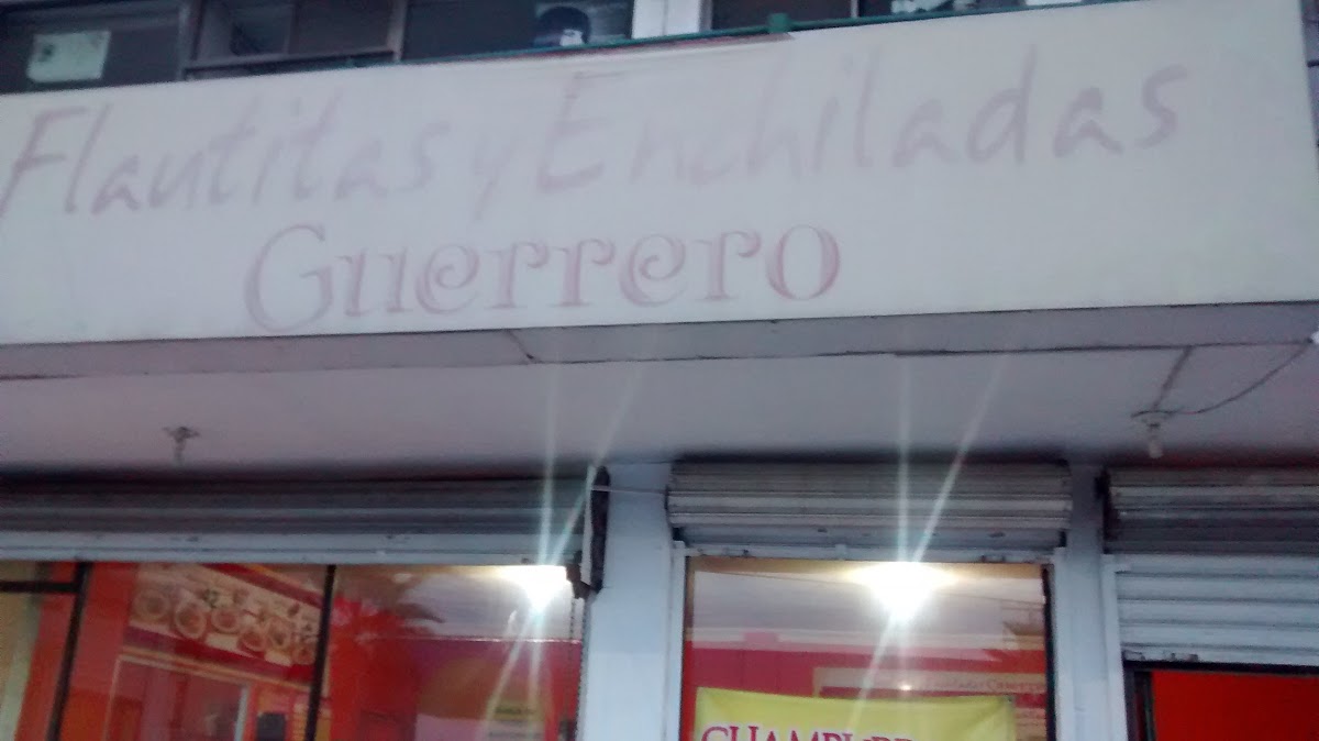 Flautitas Y Enchiladas Guerrero