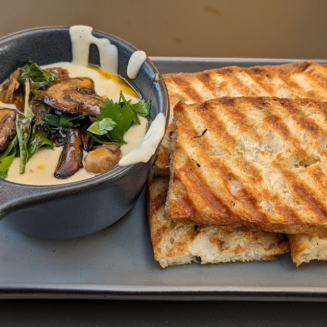 Roasted Mushroom Fondue